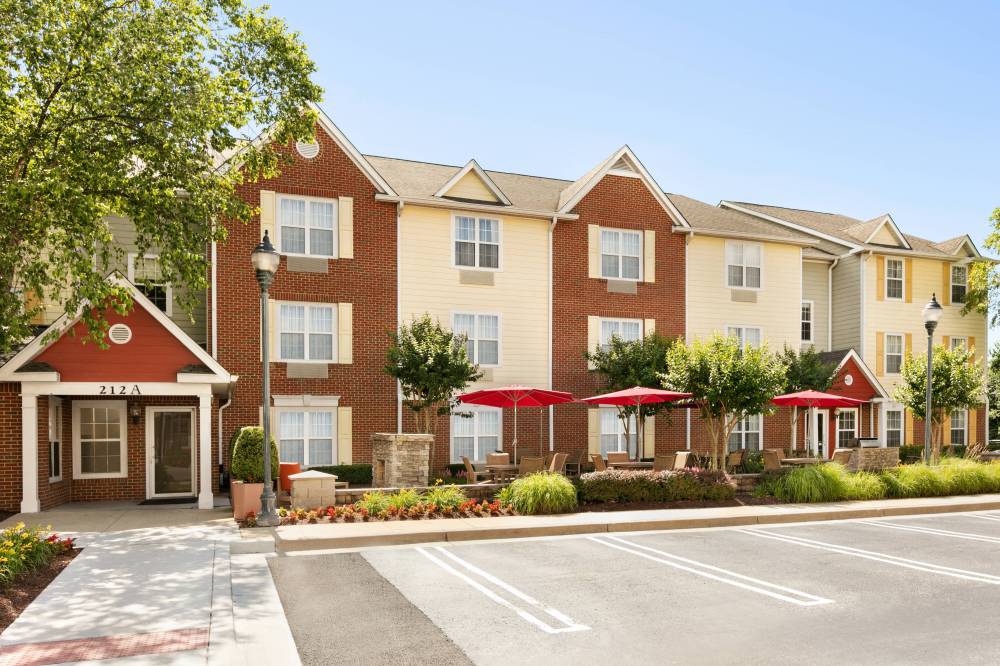 Towneplace Suites By Marriott Gaithersburg 3