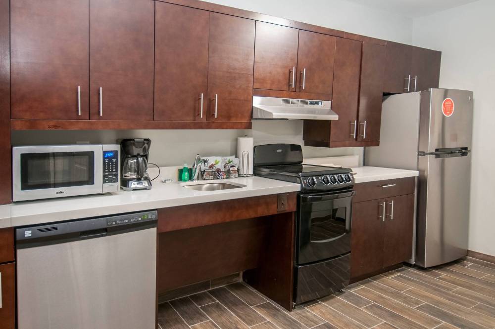 Accessible Suite - Kitchen