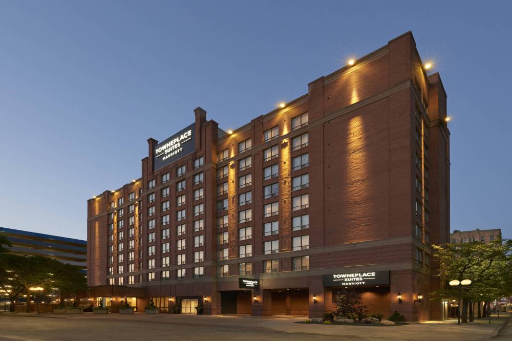 Towneplace Suites By Marriott Windsor 4