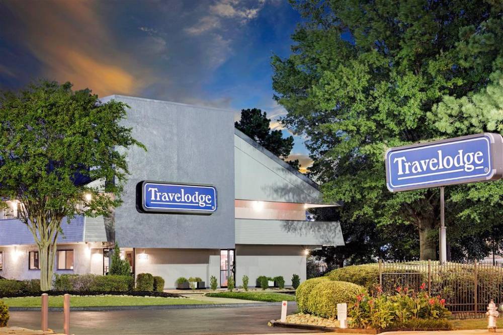 Travelodge By Wyndham College Park 3