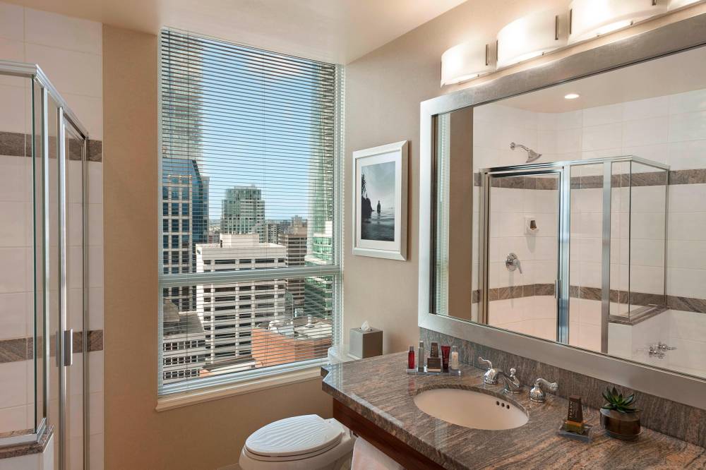 City View Guest Bathroom