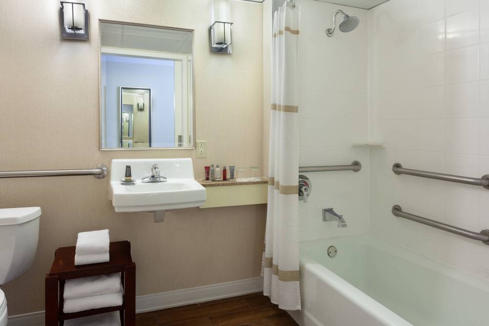 Accessible Guest Bathroom