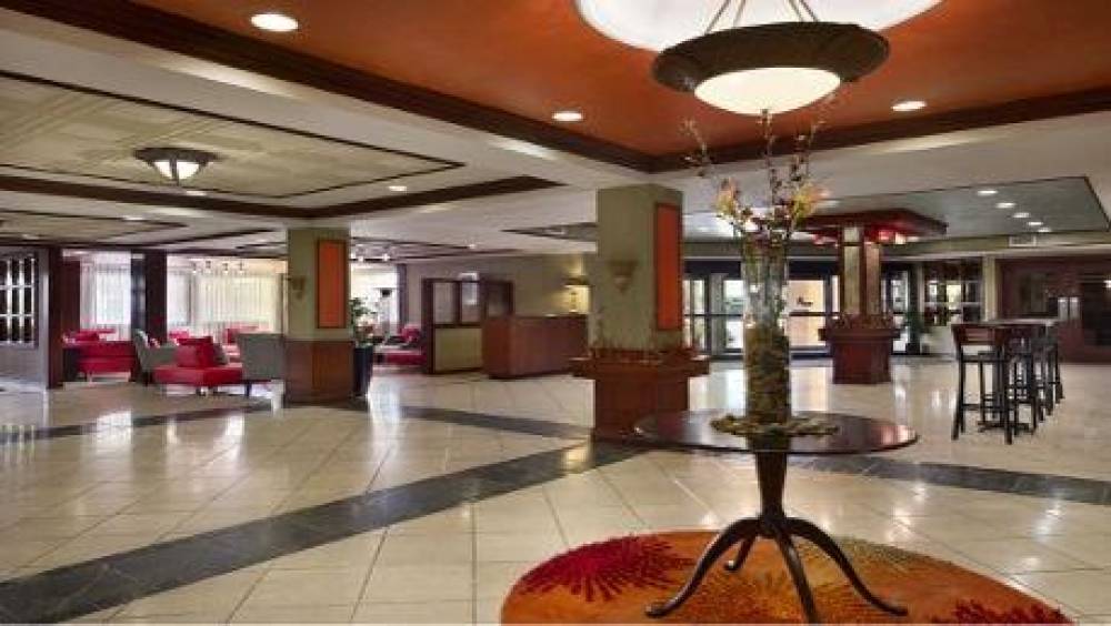 Wyndham Garden Newark Airport 5